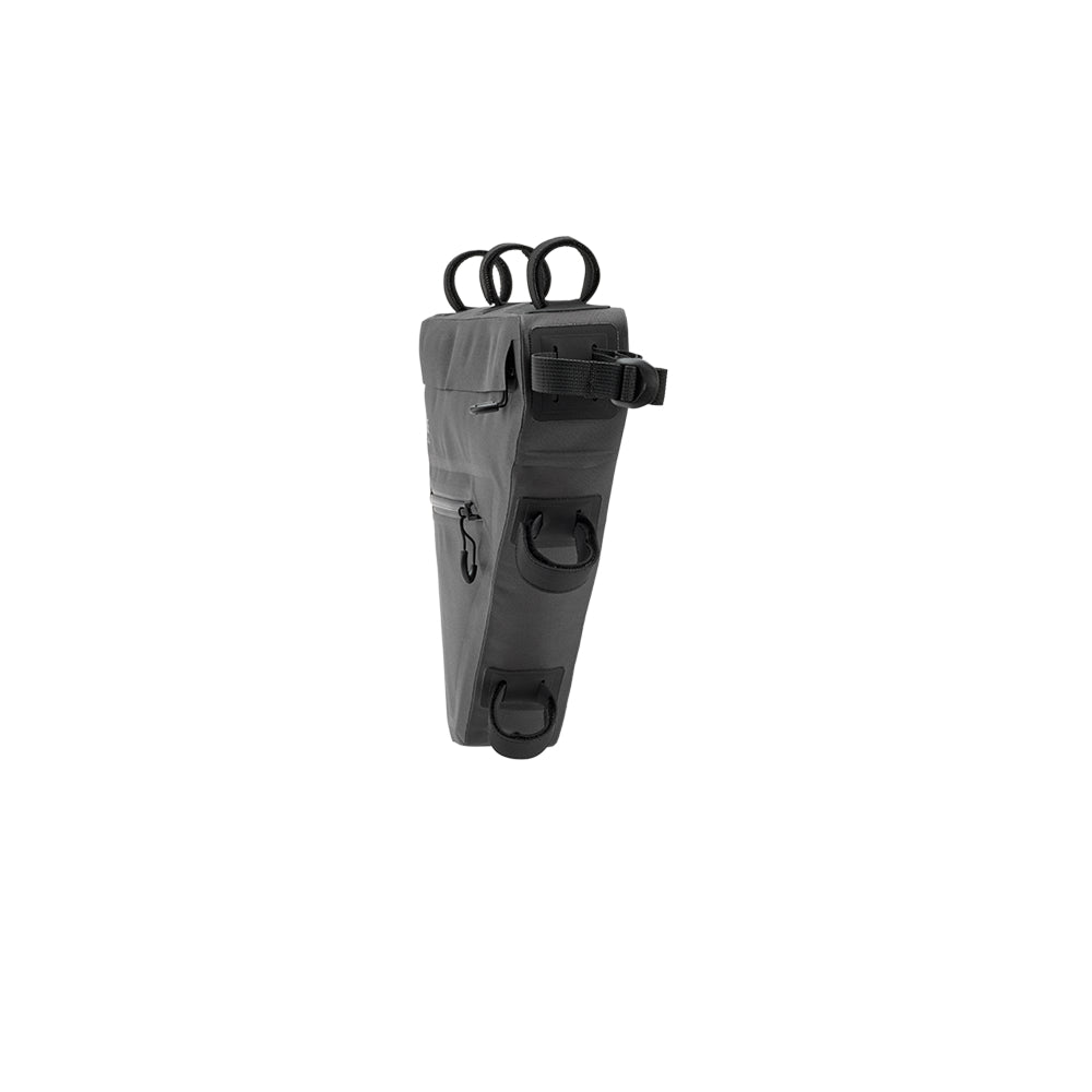 BFB02PLA00000_BFB02PLA00000_Brooks-England_3_full-frame-bag-black-scape-bike-bags_front.jpg