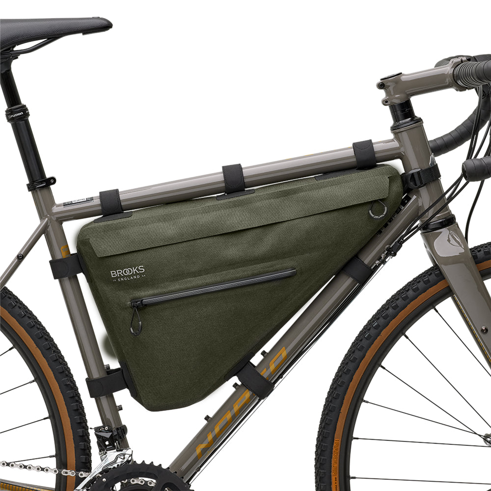 BFB02PLA00401_BFB02PLA00401_Brooks-England_5_full-frame-bag-mud-green-scape-bike-bags-set-up-right_side.jpg