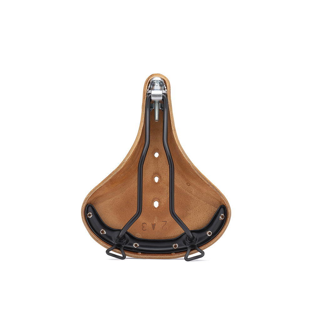 B282HS0A07203_B282HS0A07203_Brooks-England_3_b68-honey-leather-saddle_bottom.jpg