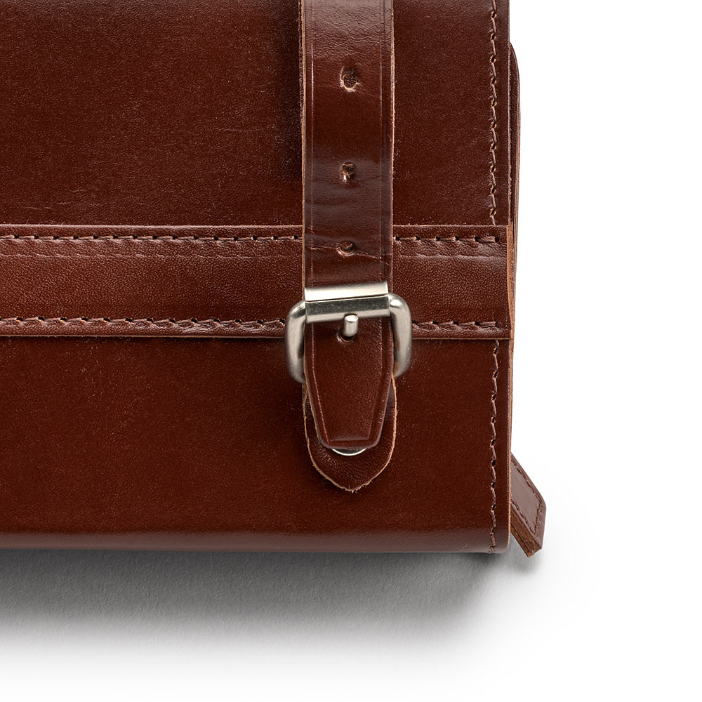 B276700A17205_DSHAPE0007205_Brooks-England_5_d-shaped-1L-a-brown-bike-bags_detail1.jpg