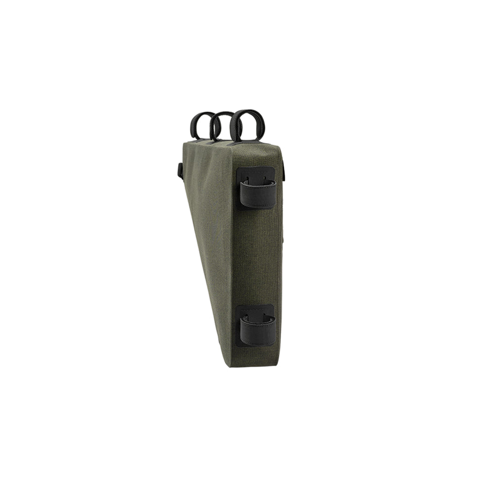 BFB02PLA00401_BFB02PLA00401_Brooks-England_4_full_full-frame-bag-mud-green-scape-bike-bags_back.jpg