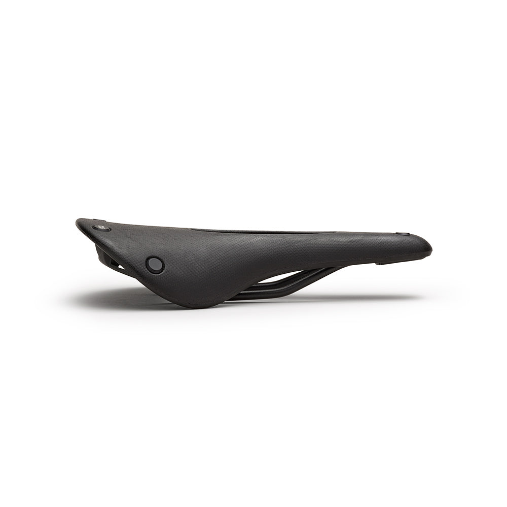 C205C00A06300_C15C000016300_Brooks-England_4_c15-carved-black-cambium-saddle_side.jpg
