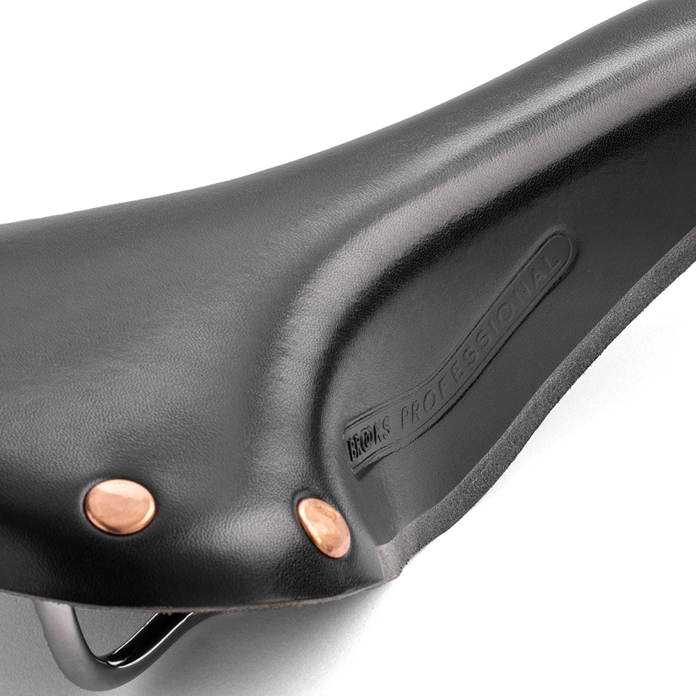 B232H00B87202_B232H00B87202_Brooks-England_6_standard-professional-black-leather-saddle_detail1.jpg