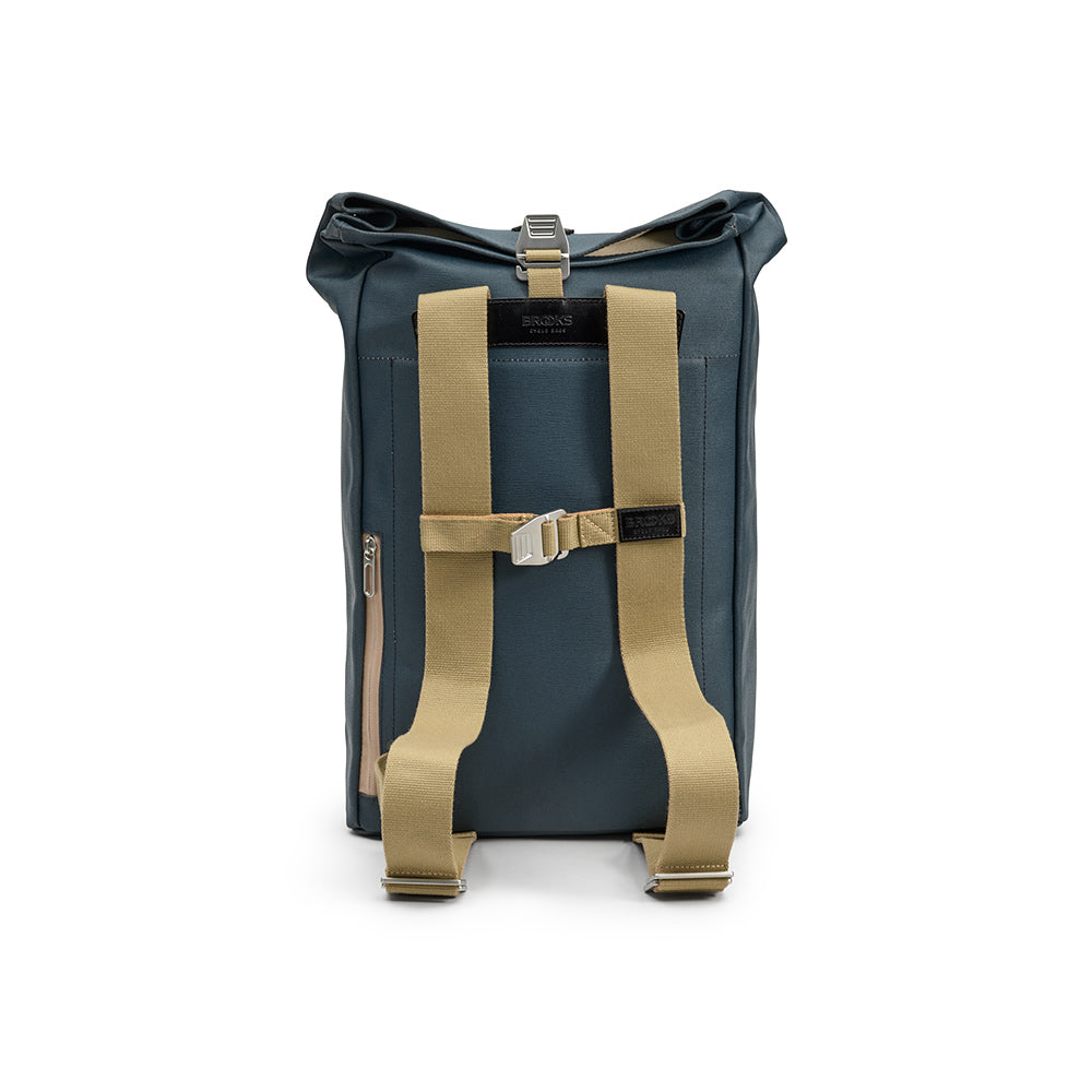 BB04300A07267_PICKWIC007267_Brooks-England_3_pickwick-cotton-canvas-26L-dark-blue-backpacks_back.jpg