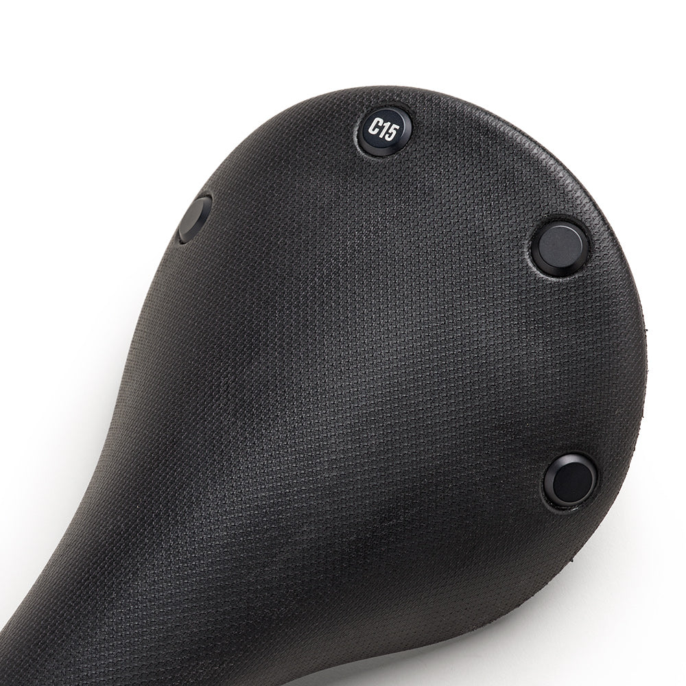 C205000A06300_C150000056300_Brooks-England_6_c15-black-cambium-saddle_detail1.jpg