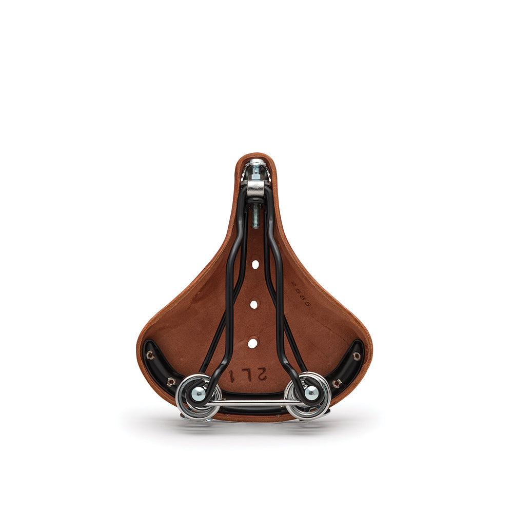 B67 Kurz: Brauner Lederfahrradsattel
