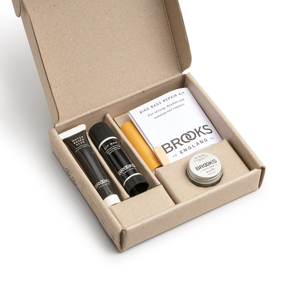 AMA0500A00_AMA0500A00XXXX_Brooks-England_2_bike-bag-repair-kit-maintenance-accessories_top2.jpg