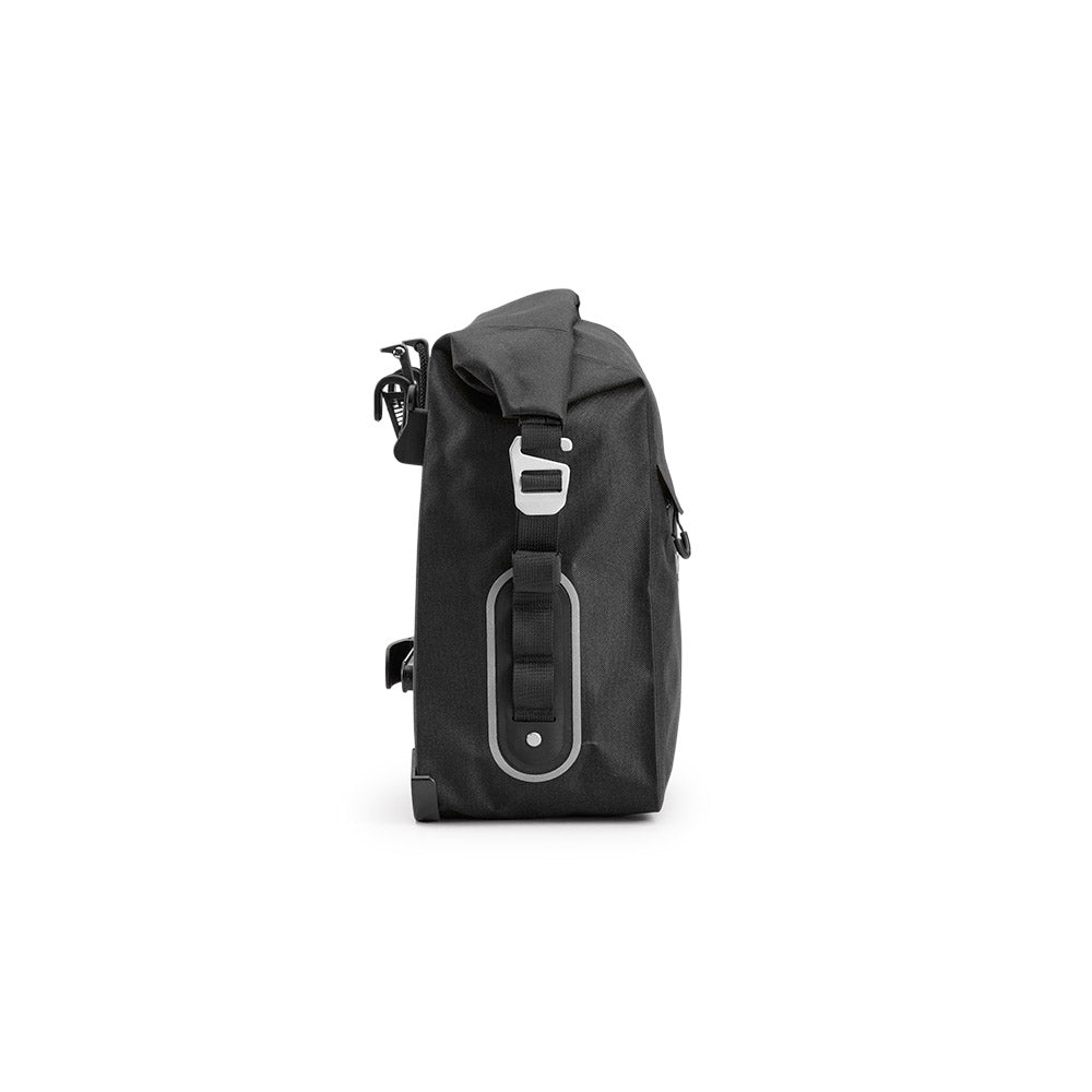 BPA01PLA0S000_SCAPE0000L000_Brooks-England_2_pannier-small-black-scape-bike-bags_side.jpg
