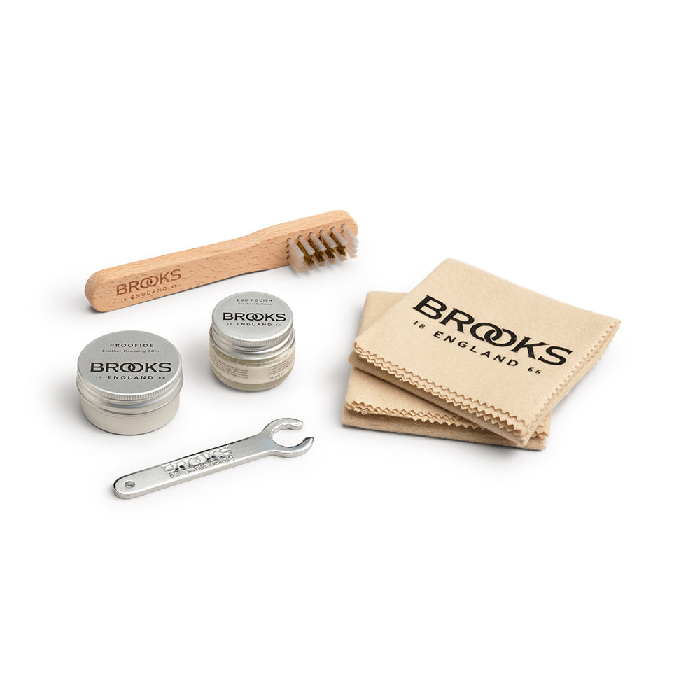 AMA0200A00_AMA0200A00XXXX_Brooks-England_1_premium-leather-saddle-care-kit-maintenance-accessories_front.jpg