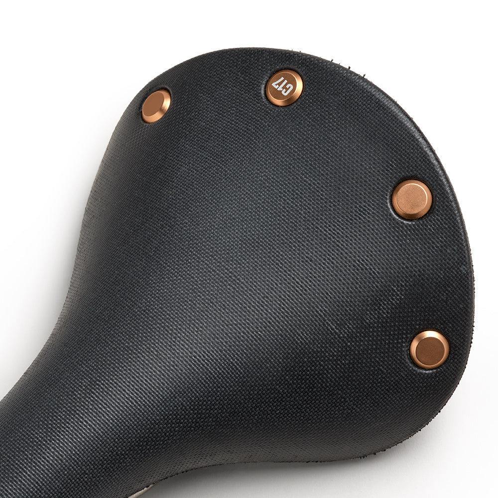 C211000A56000_C170000096000_Brooks-England_6_c17-special-copper-black-cambium-saddle_detail1.jpg