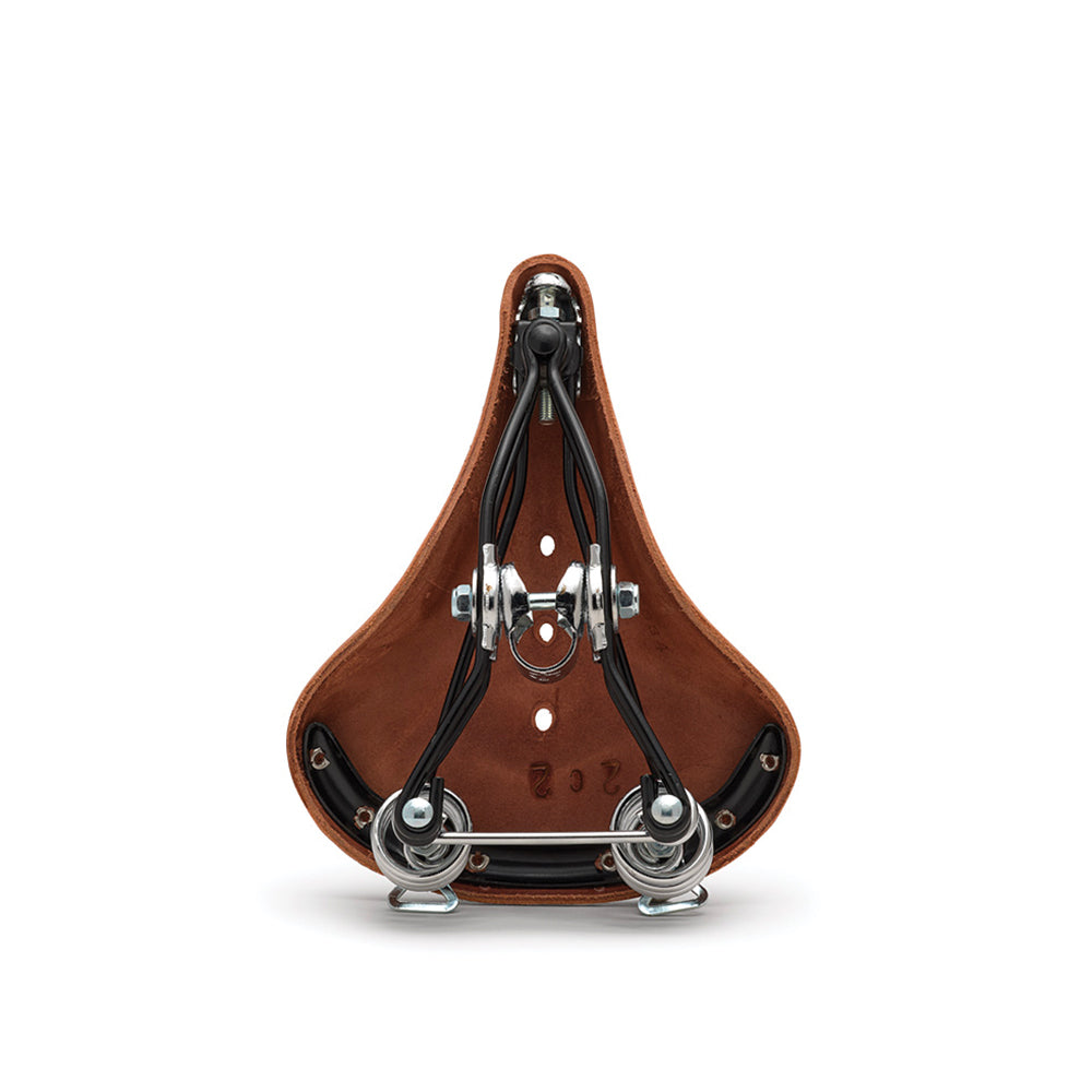 B281HS0A07205_B281HS0A07205_Brooks-England_3_b66-a-brown-leather-saddle_bottom.jpg