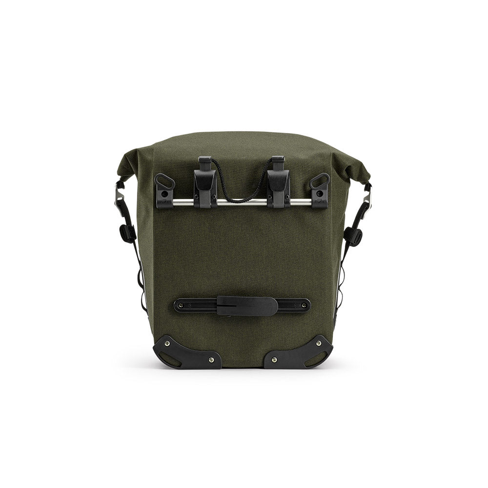 BPA01PLA0S401_SCAPE0000L401_Brooks-England_3_pannier-small-mud-green-scape-bike-bags_back.jpg