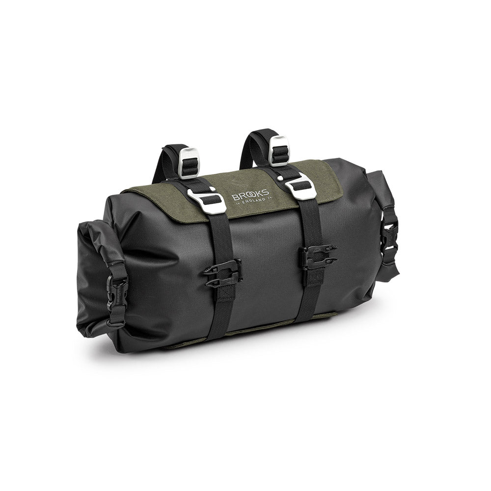 BHB03PLA00401_BHB03PLA00401_Brooks-England_3_handlebar-roll-mud-green-scape-bike-bags_3-4.jpg